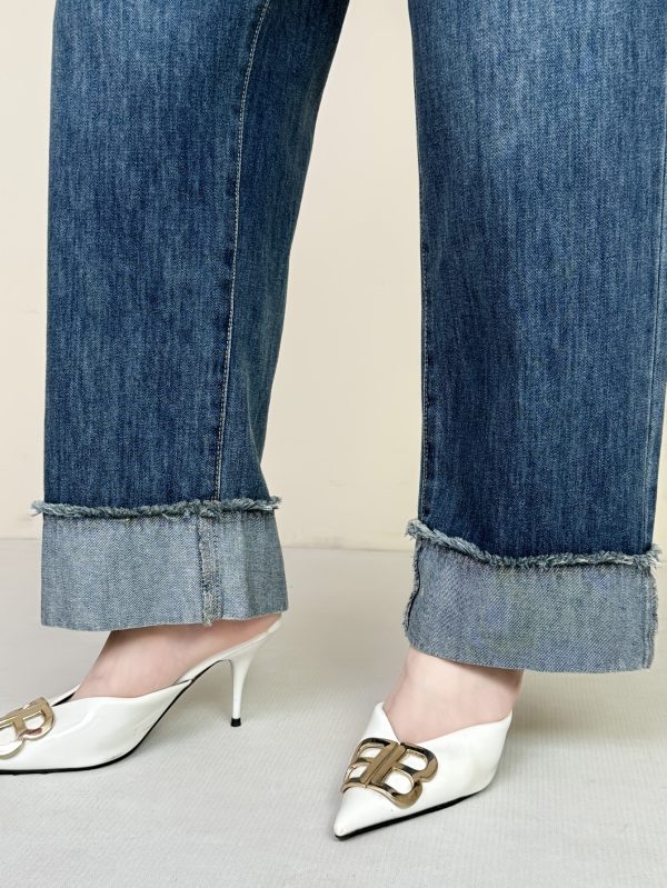 women's floral embroidered baggy jeans elastic waist wide leg denim pants, relaxed fit lightweight all season casual & formal outfits, 2025 new design, ladies jeans, versatile clothing, detailed embroidery